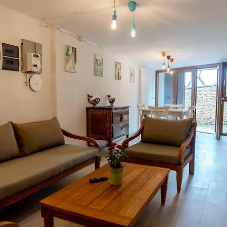 Apartment Casa Torre Adults Only Storia E Relax A Fiorenzuola *