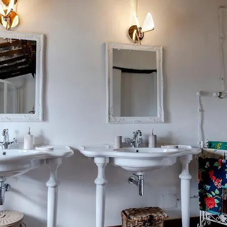 Appartamento Casa Torre Adults Only Storia E Relax A Fiorenzuola *