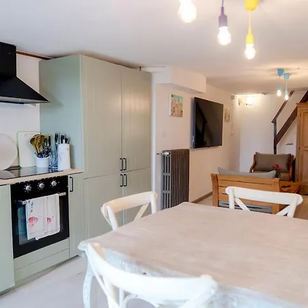 Casa Torre Adults Only Storia E Relax A Fiorenzuola