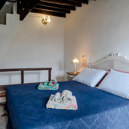 Casa Torre Adults Only Storia E Relax A Fiorenzuola Apartment *