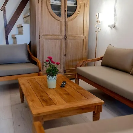 Casa Torre Adults Only Storia E Relax A Fiorenzuola Appartamento