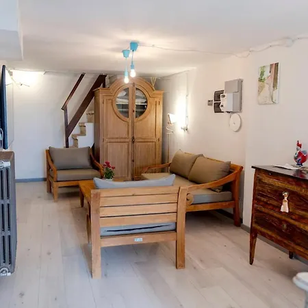 Apartment Casa Torre Adults Only Storia E Relax A Fiorenzuola Fiorenzuola di Focara
