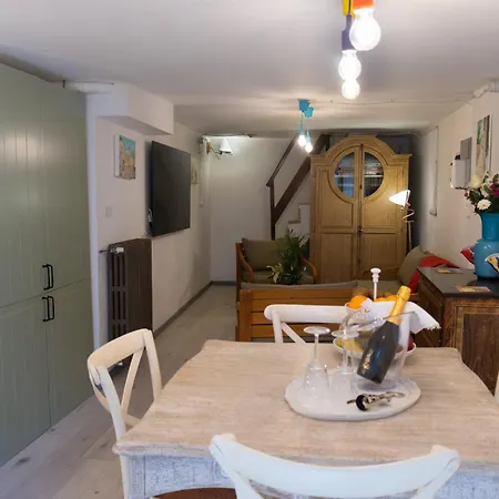 Casa Torre Adults Only Storia E Relax A Fiorenzuola Apartment