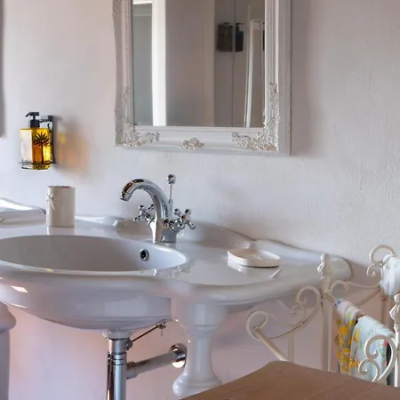 Casa Torre Adults Only Storia E Relax A Fiorenzuola Fiorenzuola di Focara