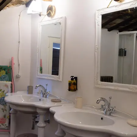 Apartament Casa Torre Adults Only Storia E Relax A Fiorenzuola Fiorenzuola di Focara