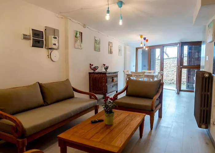 Apartamento Casa Torre Adults Only Storia E Relax A Fiorenzuola *