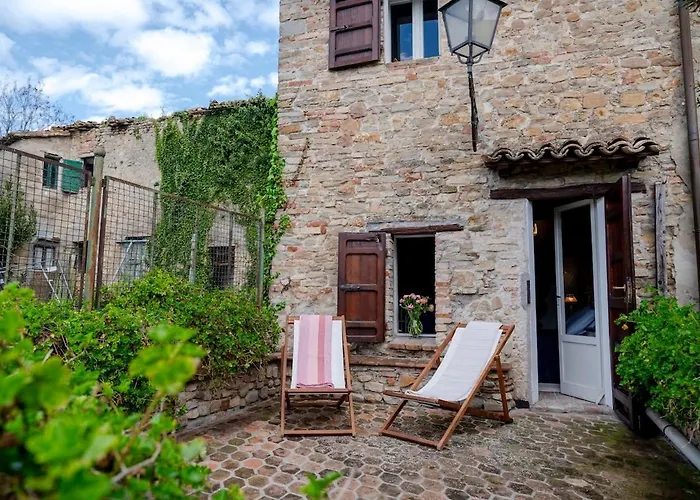 Casa Torre Adults Only Storia E Relax A Fiorenzuola *