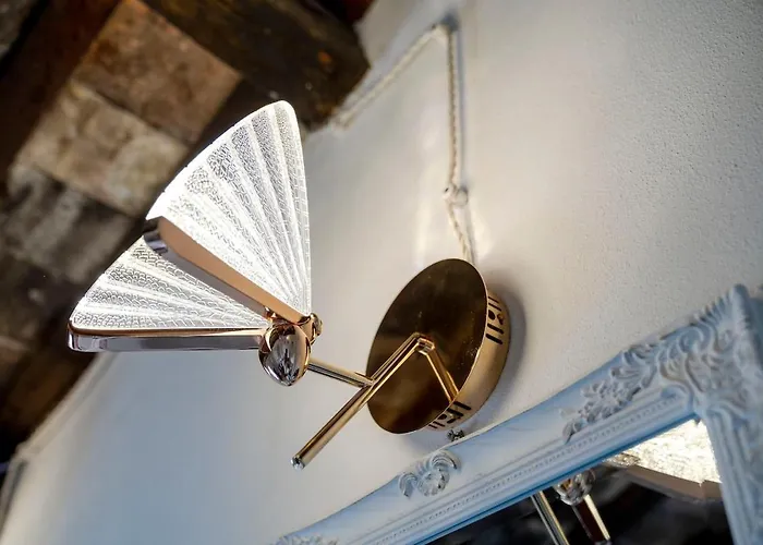 Apartamento Casa Torre Adults Only Storia E Relax A Fiorenzuola